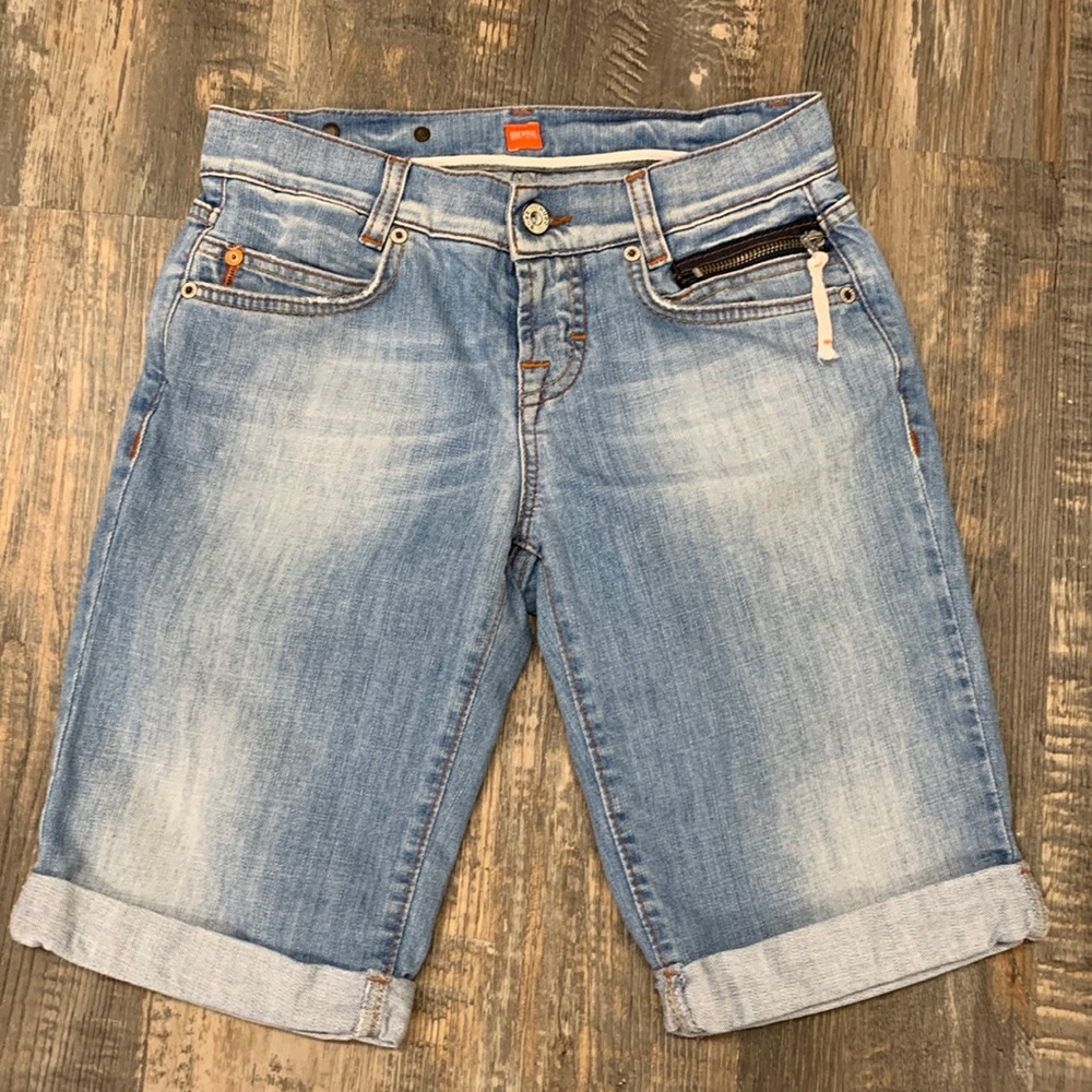 Boss jean shorts size 27